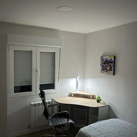 Piso Recien Reformado Y Con Buena Ubicacion Apartamento Oviedo Exterior foto
