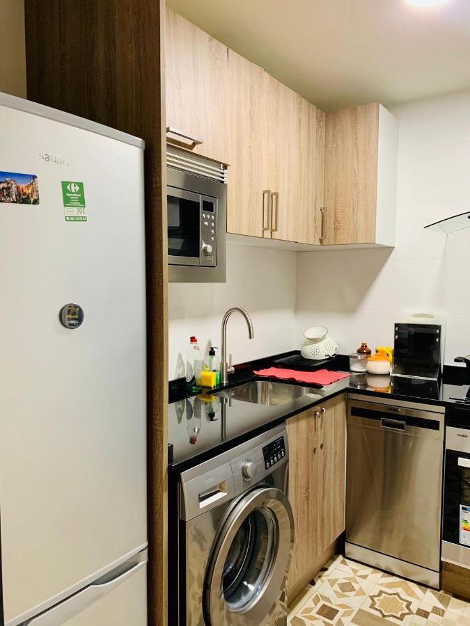 Piso Recien Reformado Y Con Buena Ubicacion Apartment *